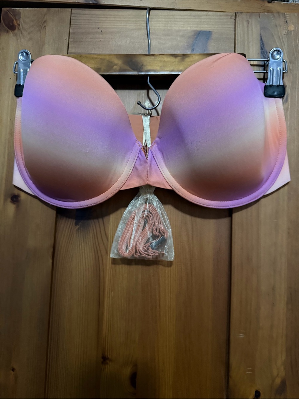 Victoria's Secret Peach to Lavender Ombre Push-Up Bra with Removable Straps